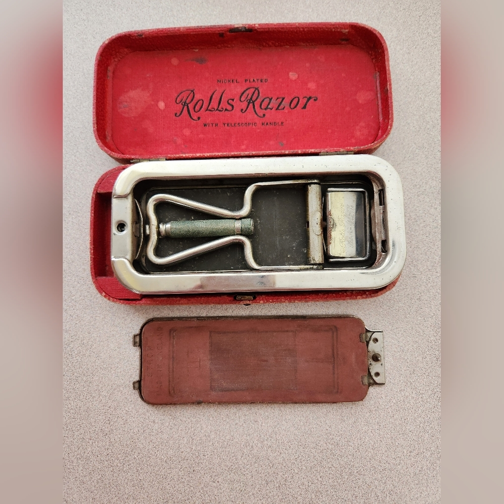Rolls Razor